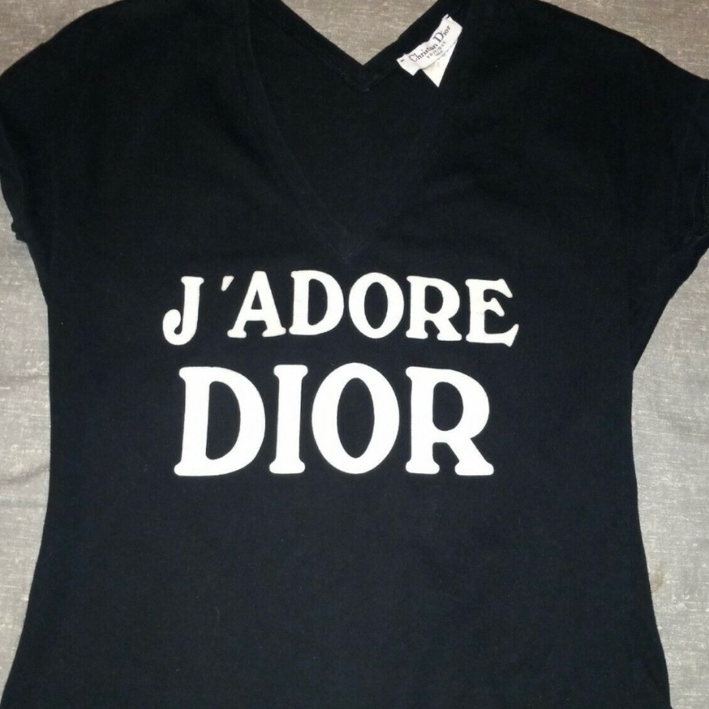 Christian DIOR J'adore Dior Logo
Tee~Shirt VINTAGE…size US 6 🖤🤍